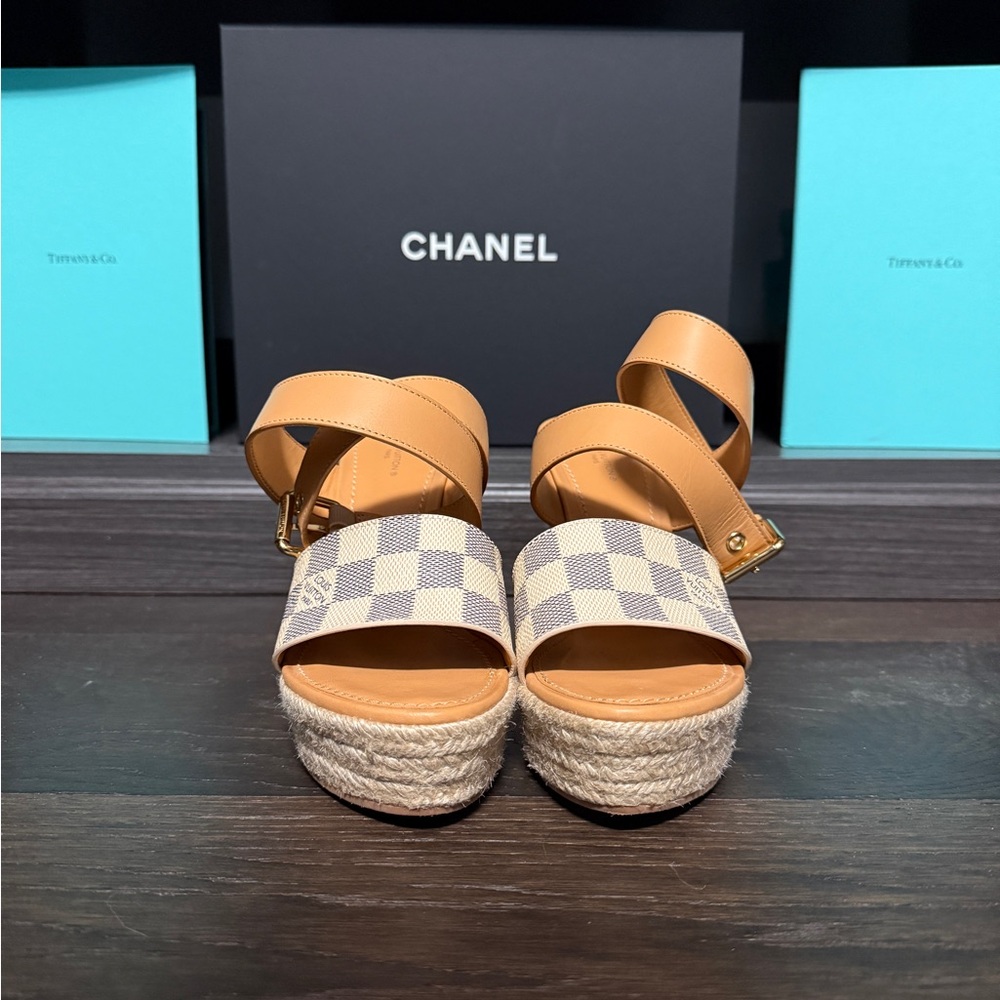 Louis Vuitton Tan and Cream Espadrille Shoes